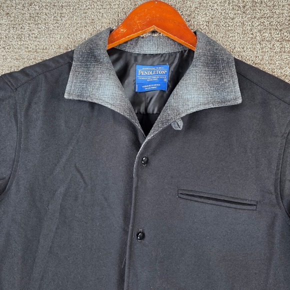 RARE Pendleton Greenspans Tony Shirt Short Sleeve Button Mens Size Small Black - Picture 1 of 11
